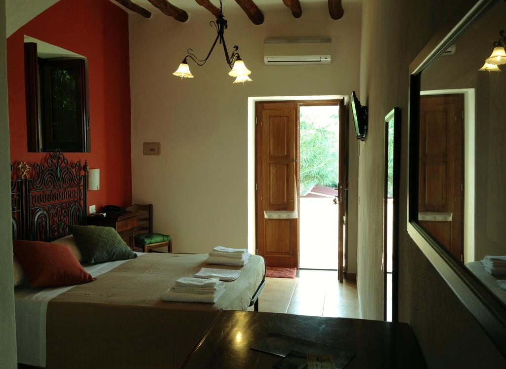 B&B La Goletta Di Salina Santa Marina Salina Pokoj fotografie