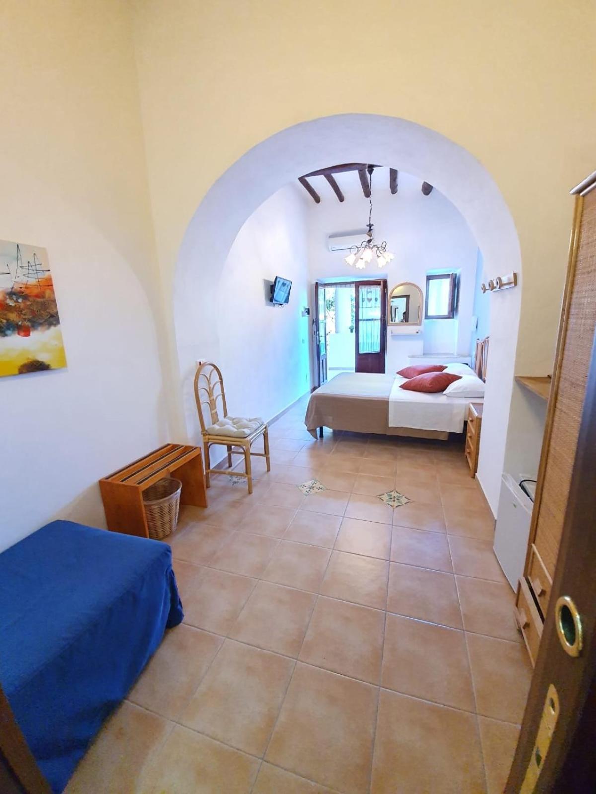 B&B La Goletta Di Salina Santa Marina Salina Pokoj fotografie