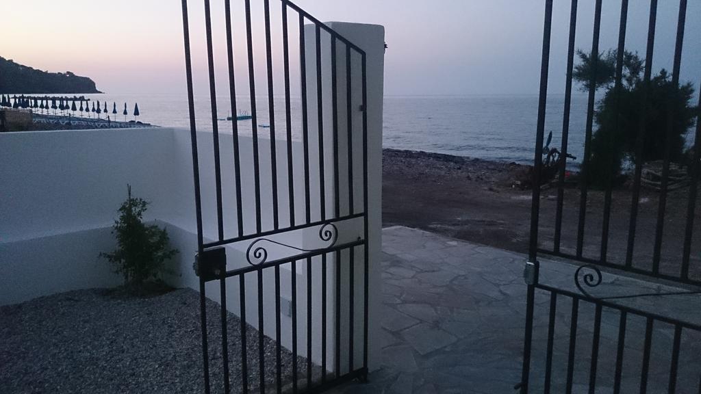 B&B La Goletta Di Salina Santa Marina Salina Exteriér fotografie